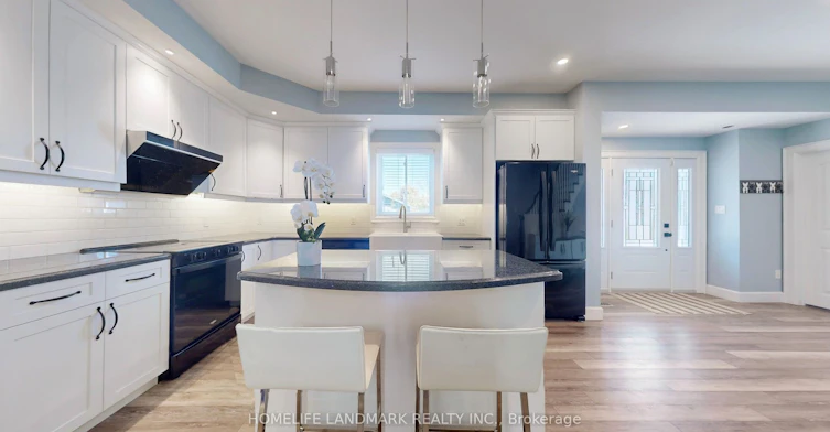 208 Lakeshore Drive, Kawartha Lakes, ON, K0M 1A0 - 8