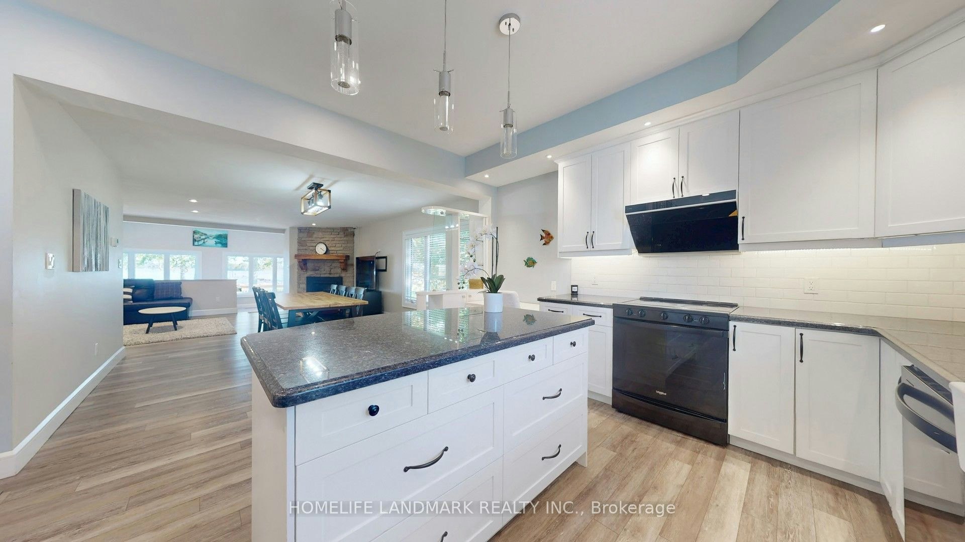208 Lakeshore Drive, Kawartha Lakes, ON, K0M 1A0 - 12