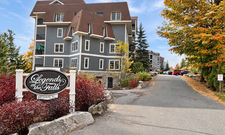 113-10 B Kimberley Avenue