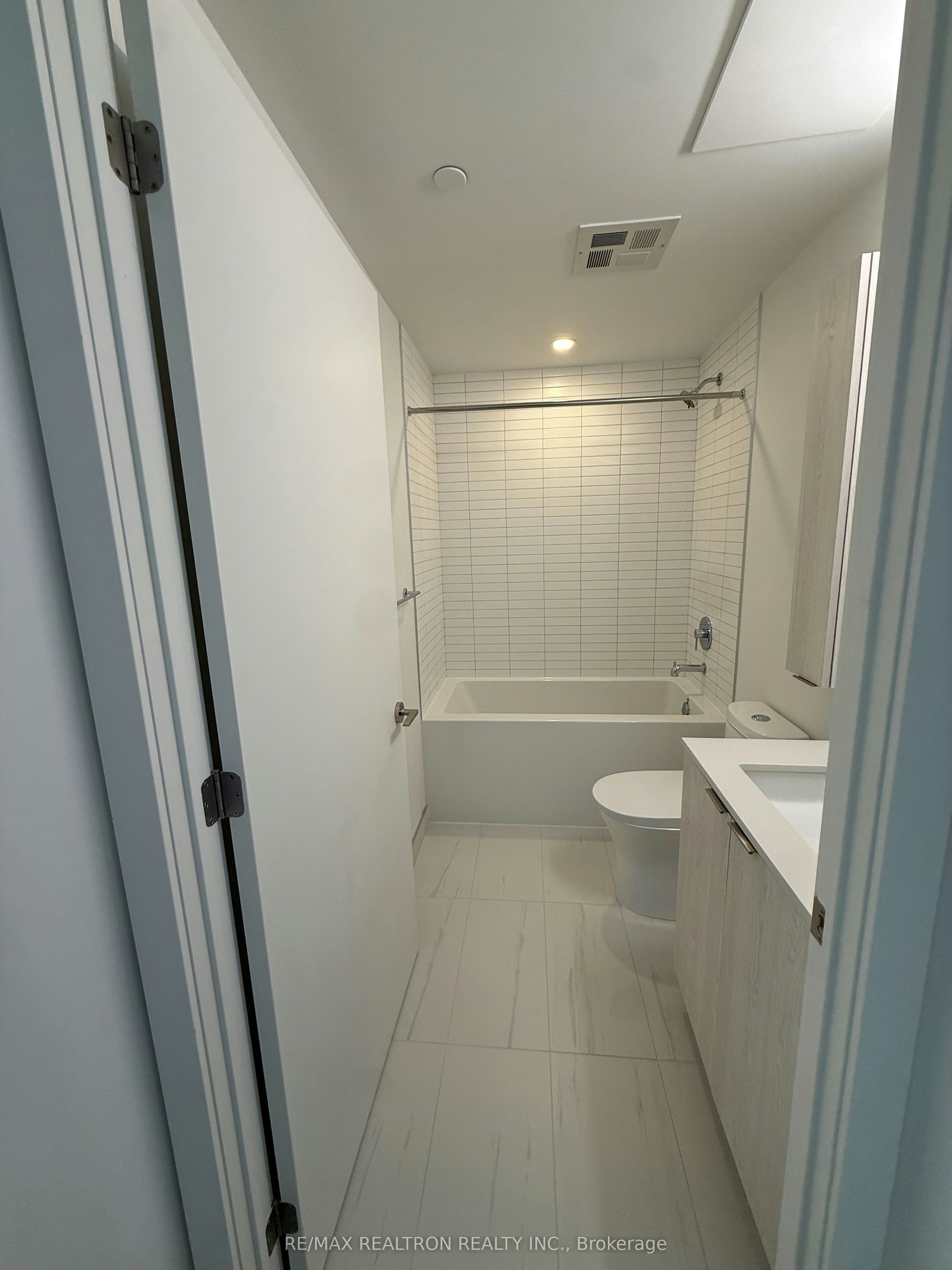 1617-101 John Street N, Hamilton, ON, L8R 0B8 - 8