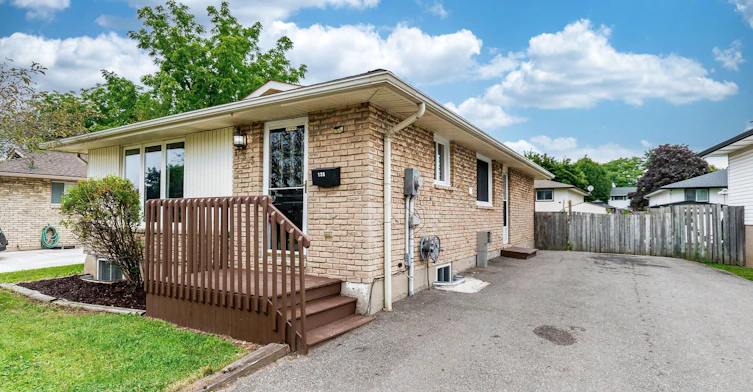 135 Keefer Road, Thorold, ON, L2V 4N1