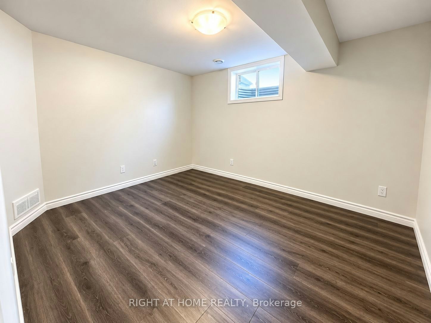 64 Ledgerock Court, Quinte West, ON, K8R 0A1 - 7