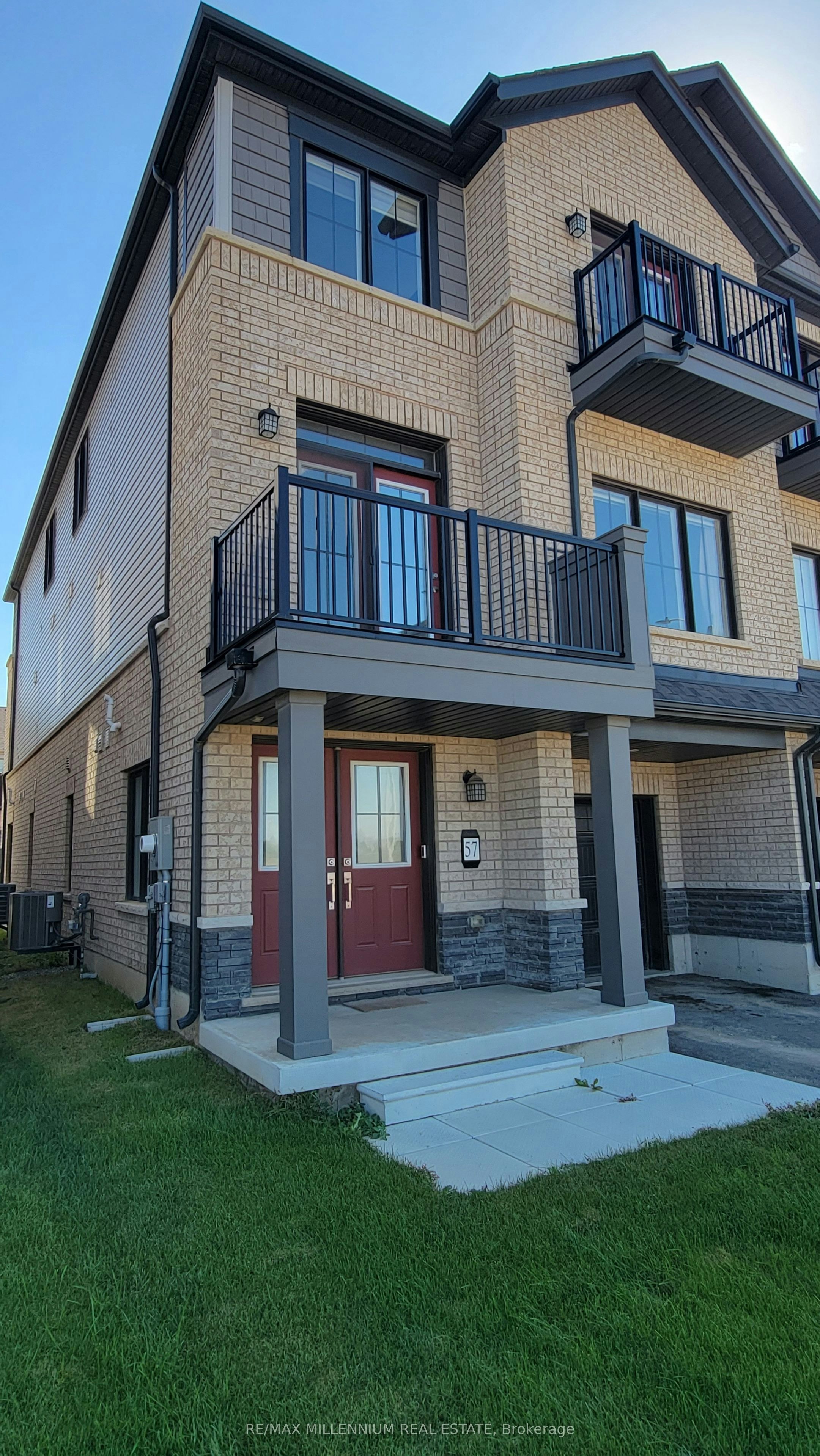57 Stanley Avenue, Cayuga, ON, N3W 0K4 - 2