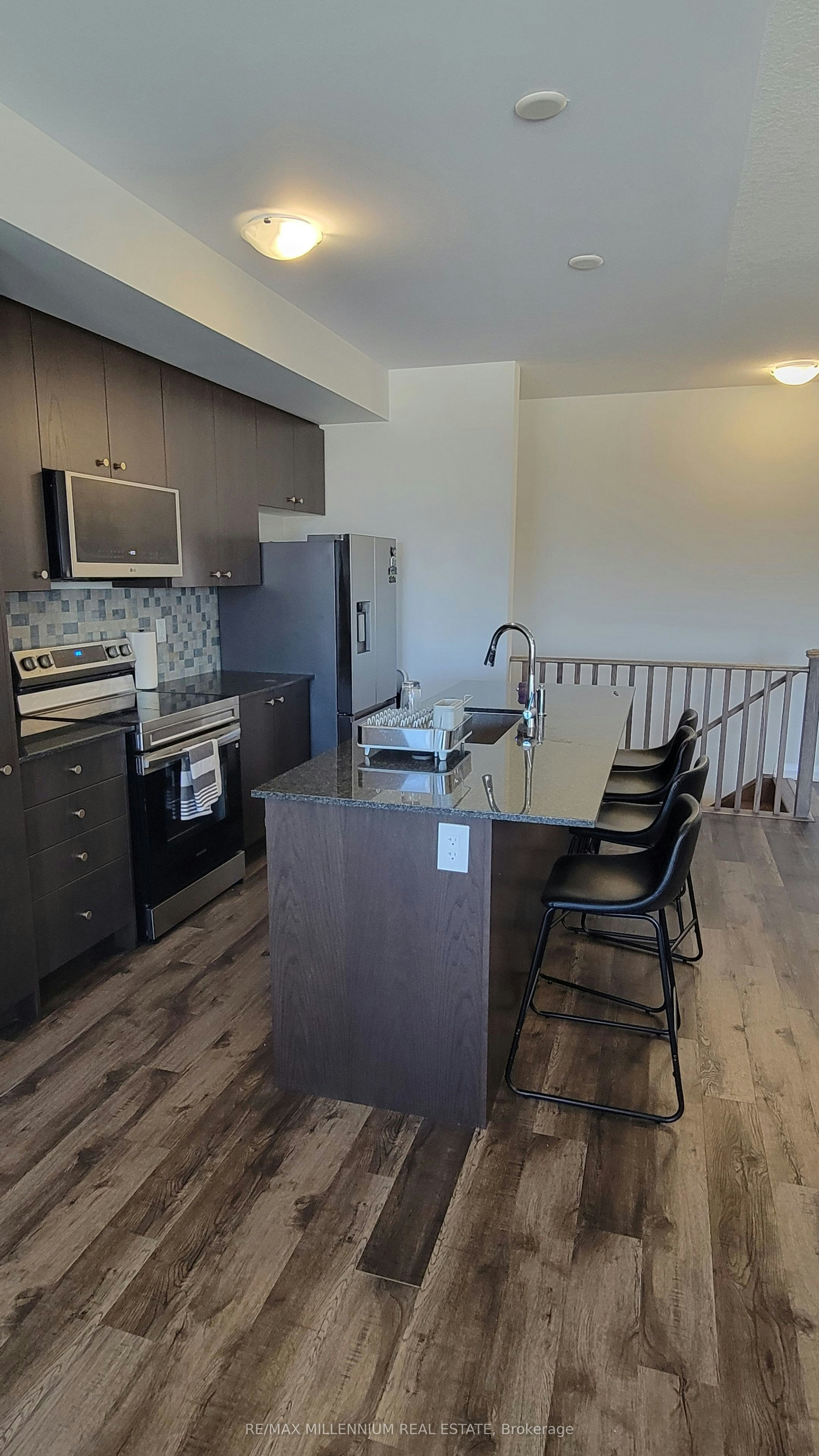 57 Stanley Avenue, Cayuga, ON, N3W 0K4 - 9