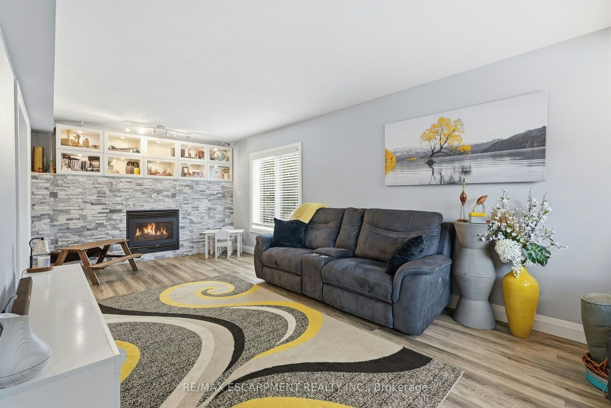 231 Parkside Drive - 5
