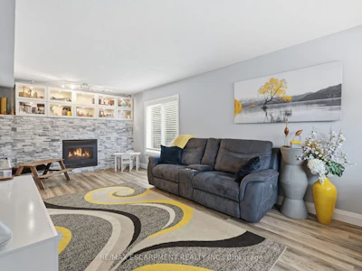 231 Parkside Drive - 5