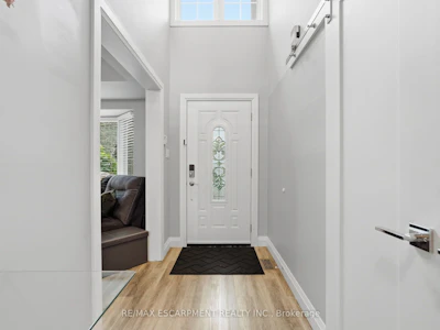 231 Parkside Drive - 3
