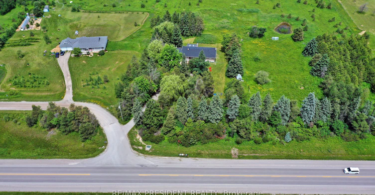 10 Grandview Road, Amaranth, ON, L0N 1G0 - 2