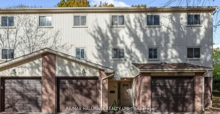 108-51 Paulander Drive, Kitchener, ON, N2M 5E5