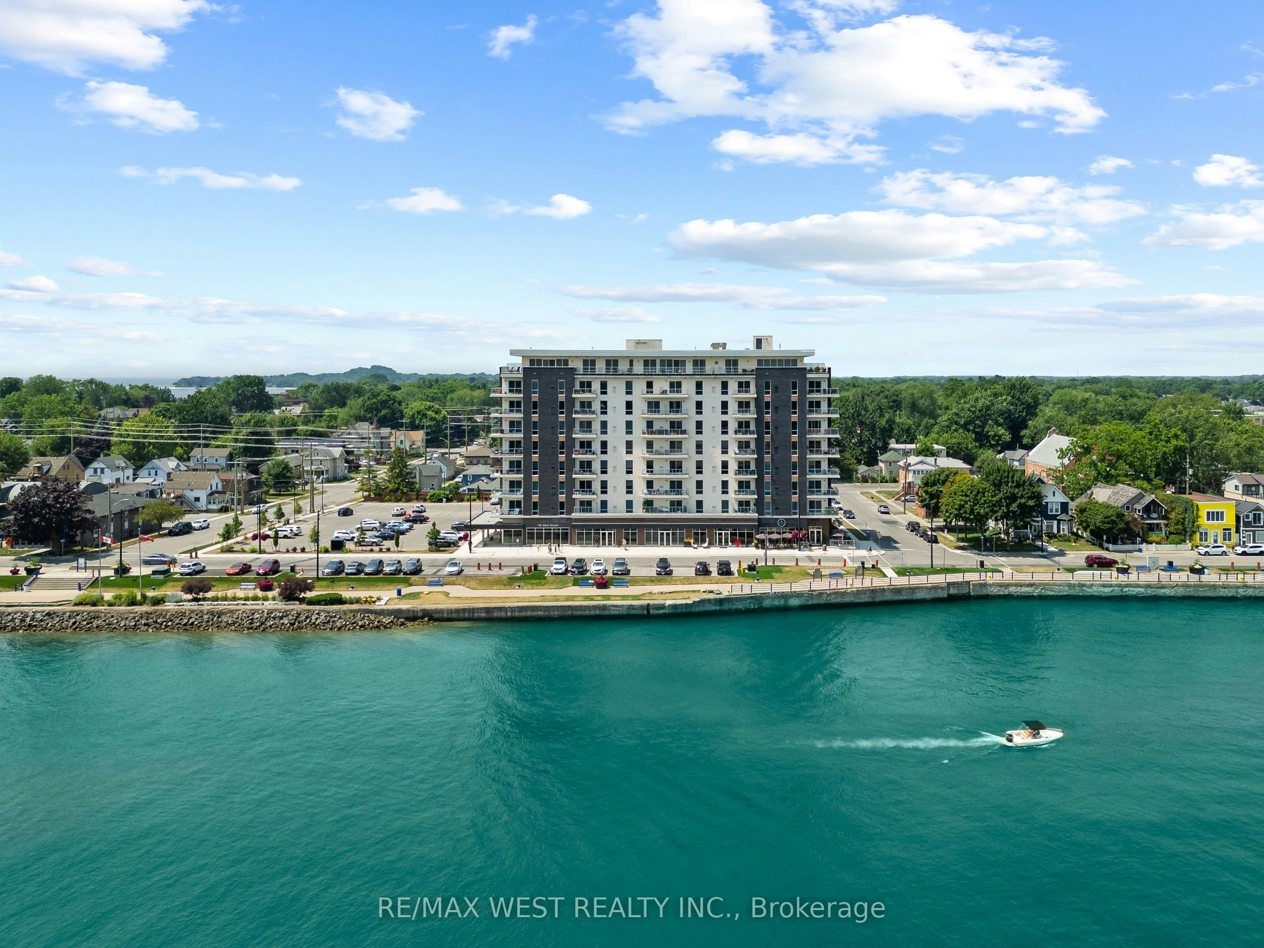 502-118 West Street, Port Colborne, ON, L3K 4C9