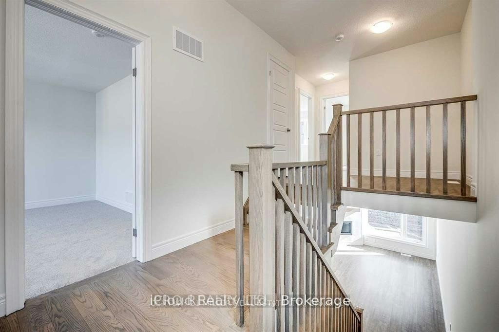 13 Southam Lane, Hamilton, ON, L9C 0E7 - 10