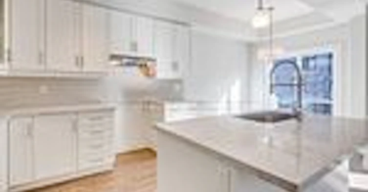 13 Southam Lane, Hamilton, ON, L9C 0E7 - 7