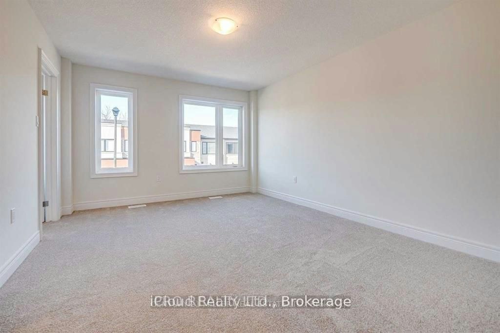 13 Southam Lane, Hamilton, ON, L9C 0E7 - 12