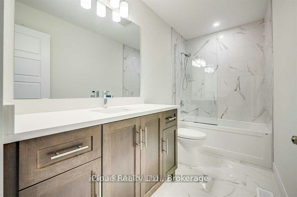 13 Southam Lane, Hamilton, ON, L9C 0E7 - 17