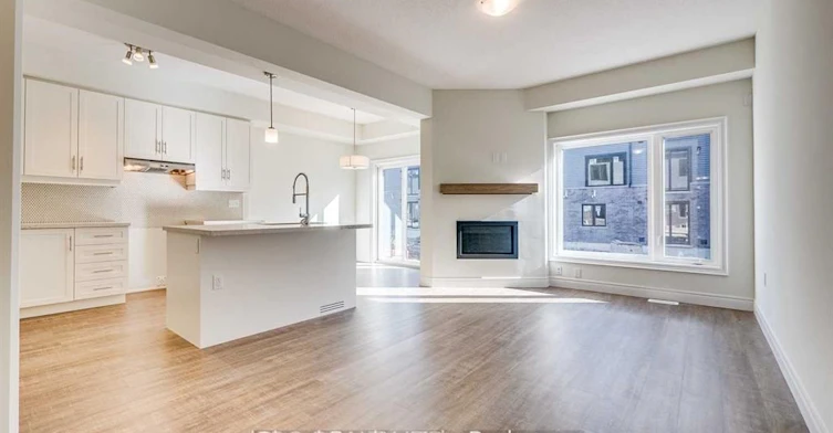 13 Southam Lane, Hamilton, ON, L9C 0E7 - 3