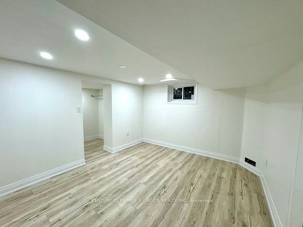 Main-50 Jackson Avenue, Kitchener, ON, N2H 3N8 - 3