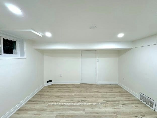Main-50 Jackson Avenue, Kitchener, ON, N2H 3N8 - 4