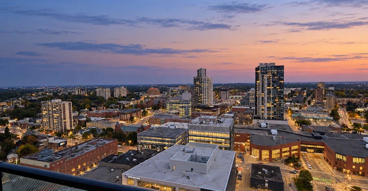 2508-30 Francis Street S, Kitchener, ON, N2G 1H7