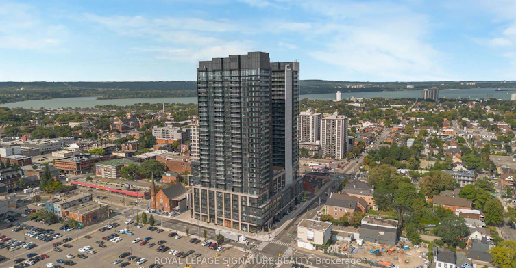 Tower A 1808-91 John Street N, Hamilton, ON, L8R 1C6 - 2