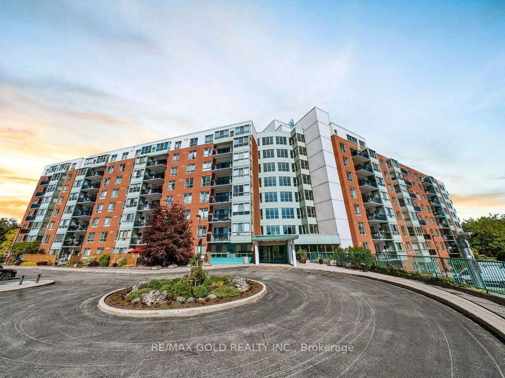 611-30 Blue Springs Drive, Waterloo, ON, N2J 4T2