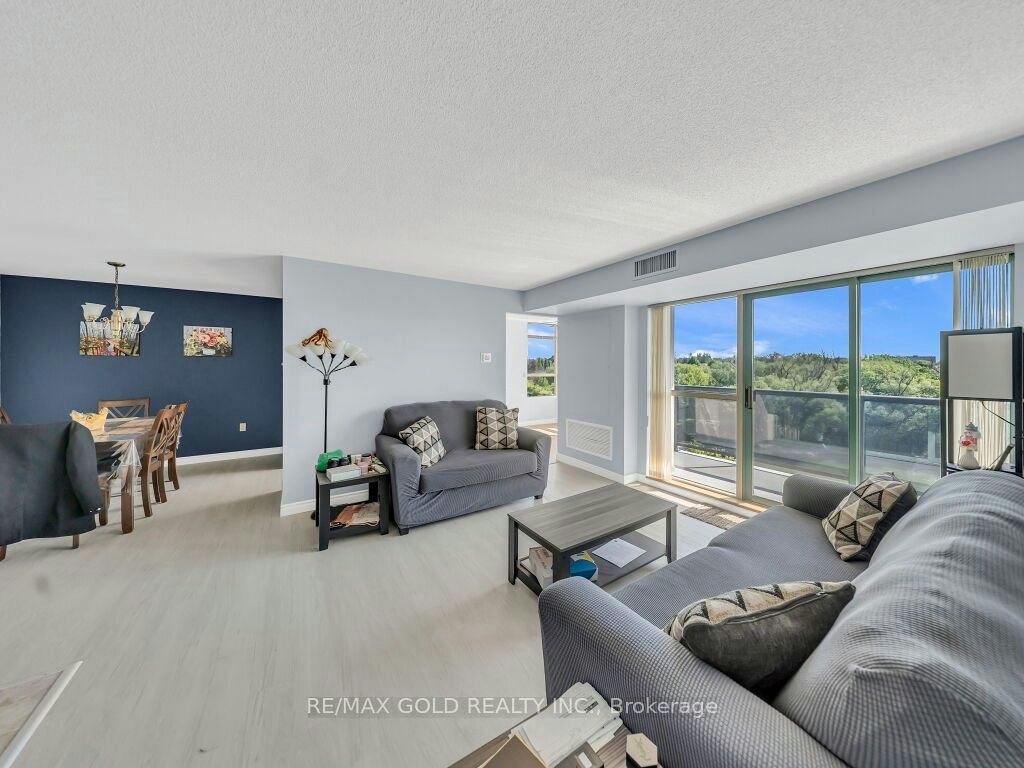 611-30 Blue Springs Drive, Waterloo, ON, N2J 4T2 - 25