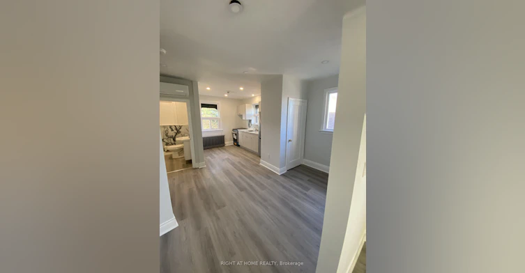 5-164 Park Street S, Hamilton, ON, L8P 3E8 - 3