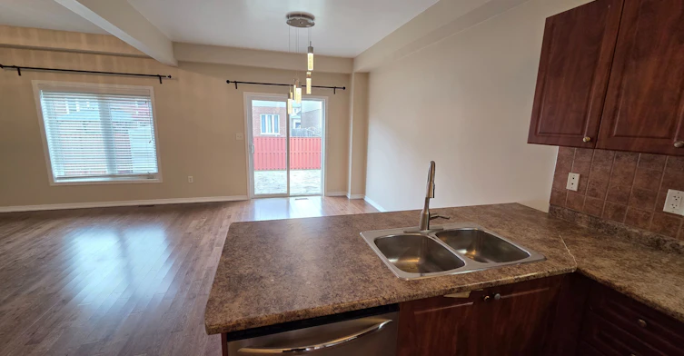 28 Tidemore Heights, Hamilton, ON, L8E 0B7 - 7