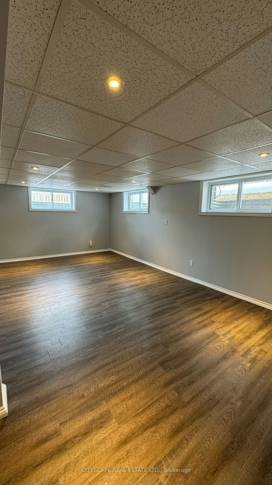 Basement-1050 Apache Road, London, ON, N5V 2W3 - 4