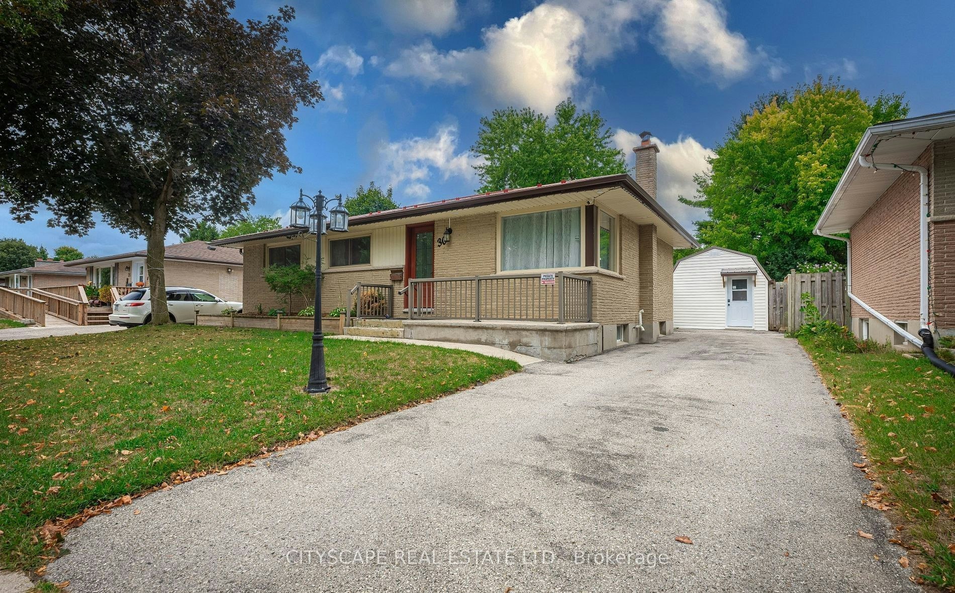 Main Floor-30 Tilipe Road, London, ON, N5V 2X4 - 2
