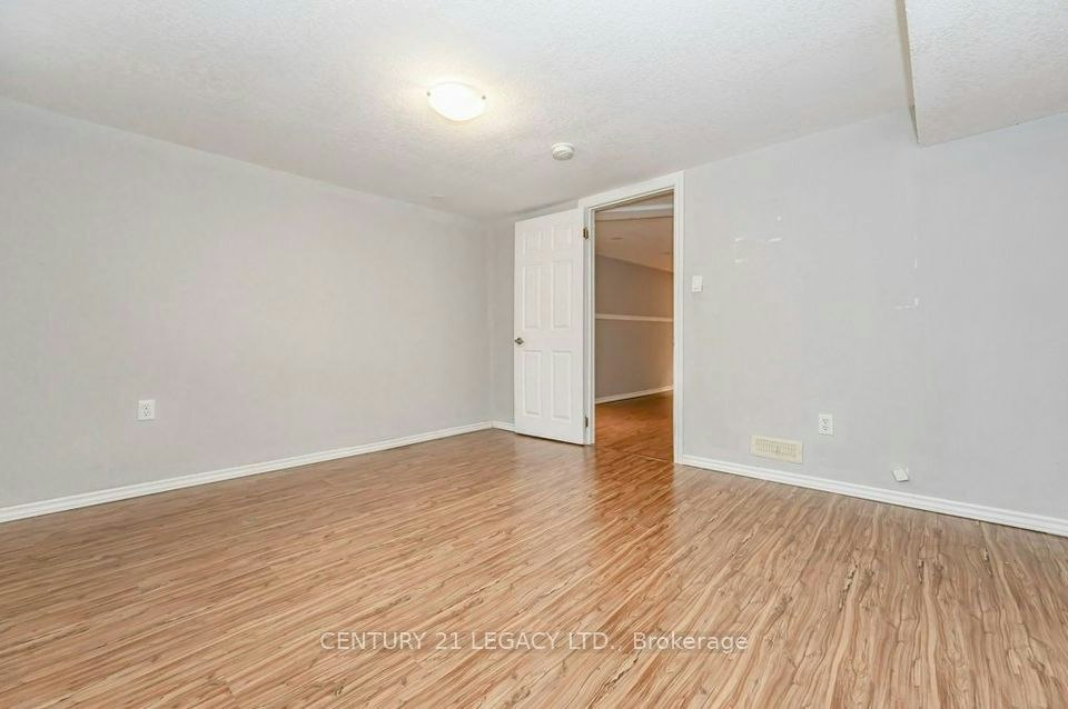 Bsmnt-224 River Road E, Kitchener, ON, N2B 2G8 - 7