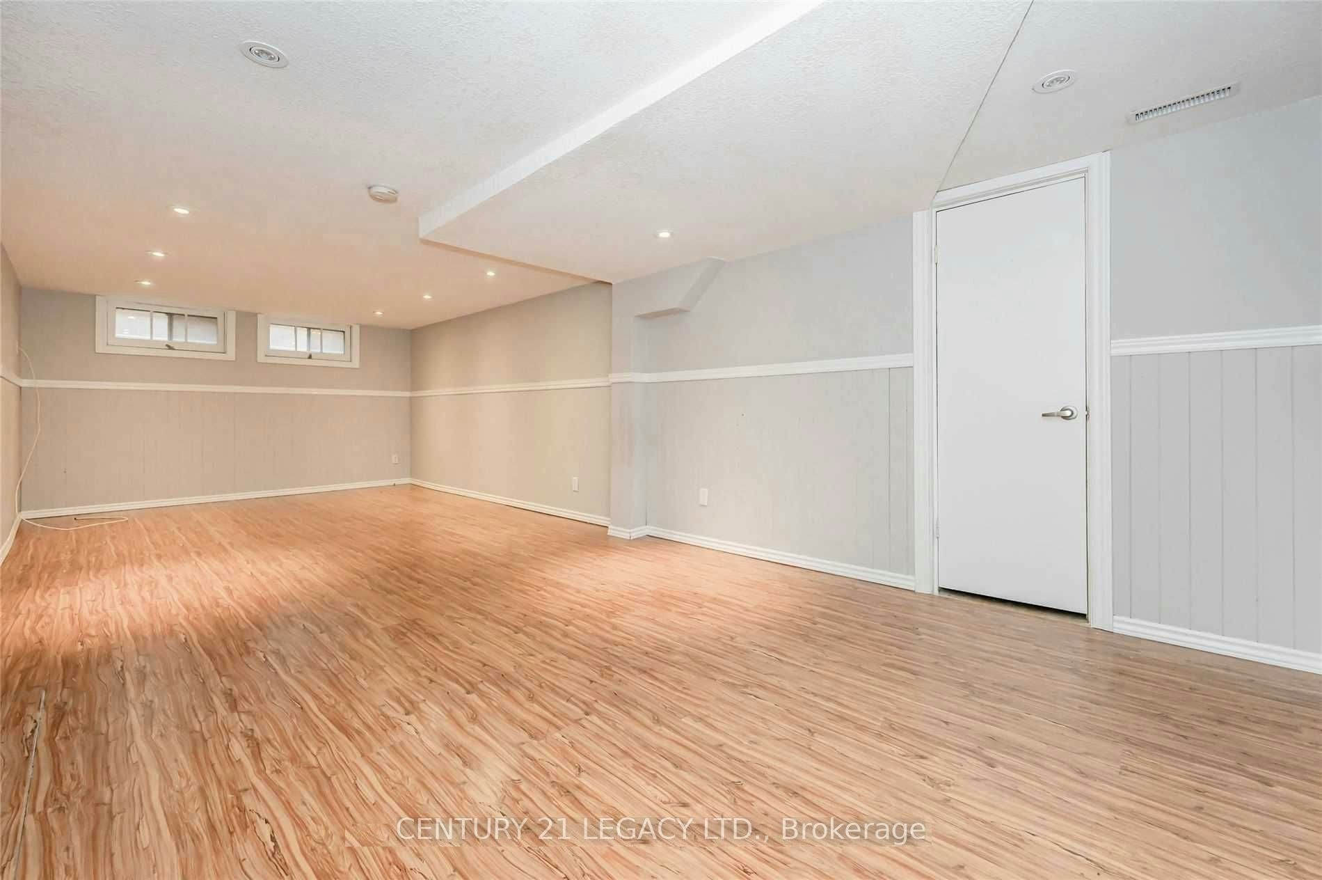 Bsmnt-224 River Road E, Kitchener, ON, N2B 2G8 - 6