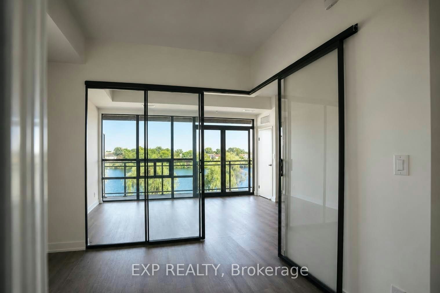 221-350 Prince Charles Drive N, Welland, ON, L3C 5A6 - 8