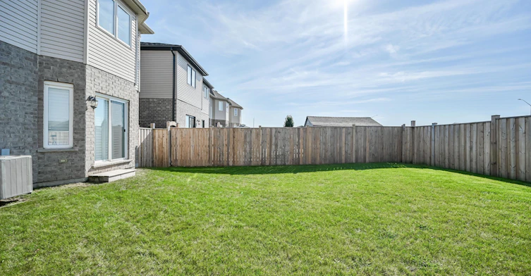 29 Newstead Road, Brant, ON, N3L 0G2 - 29
