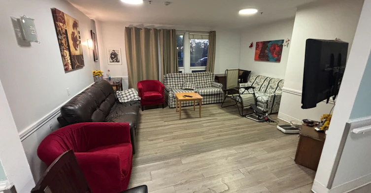 Rooms 1,3,4,8,11,13,15-7715 Beaverdams Road, Niagara Falls, ON, L2H 2J4 - 5