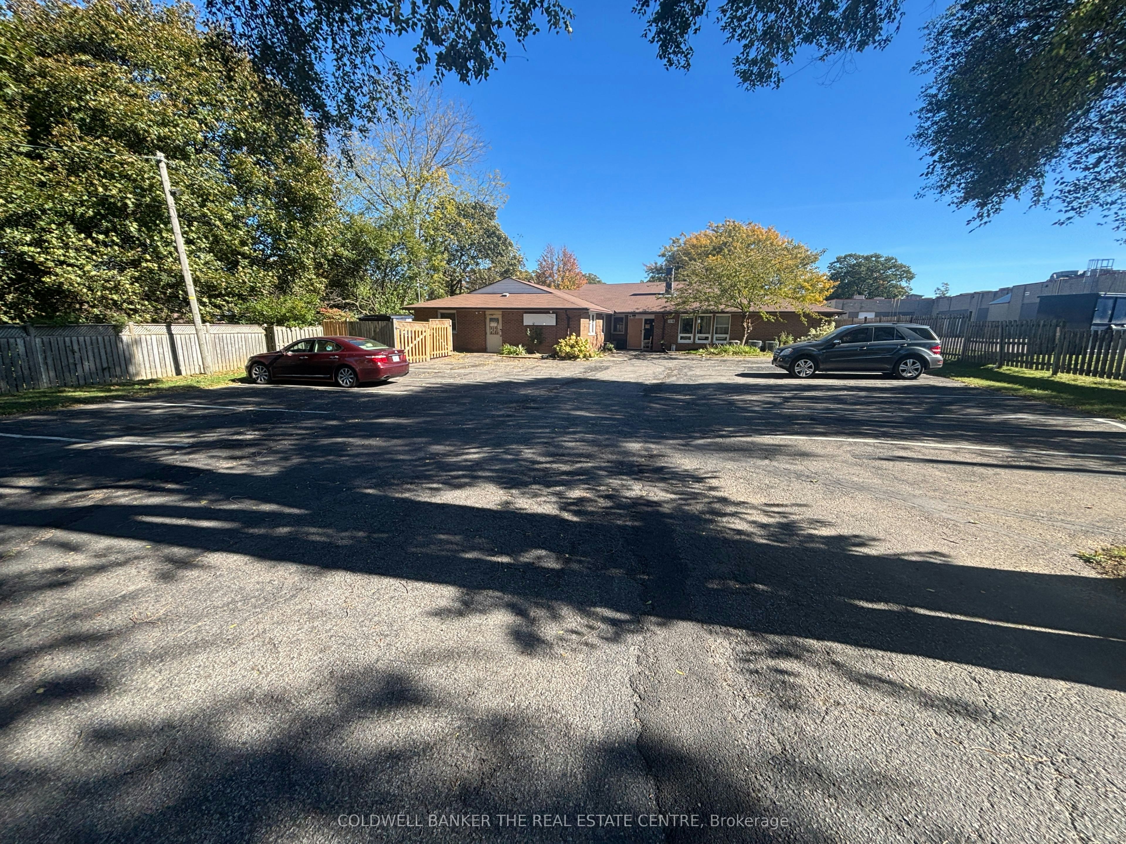 Rooms 1,3,4,8,11,13,15-7715 Beaverdams Road, Niagara Falls, ON, L2H 2J4 - 10