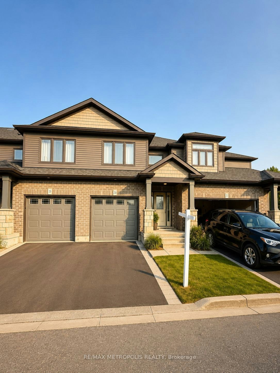 14-20 Lawson Street, East Luther Grand Valley, ON, L9W 7P1