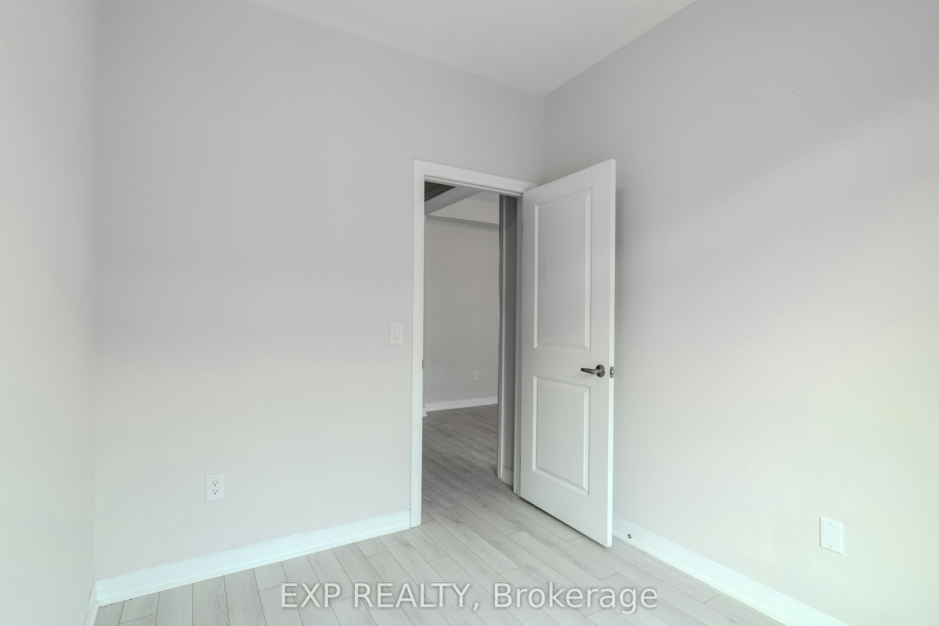 1207-585 Colborne St Street, Brantford, ON, N3S 0K4 - 23