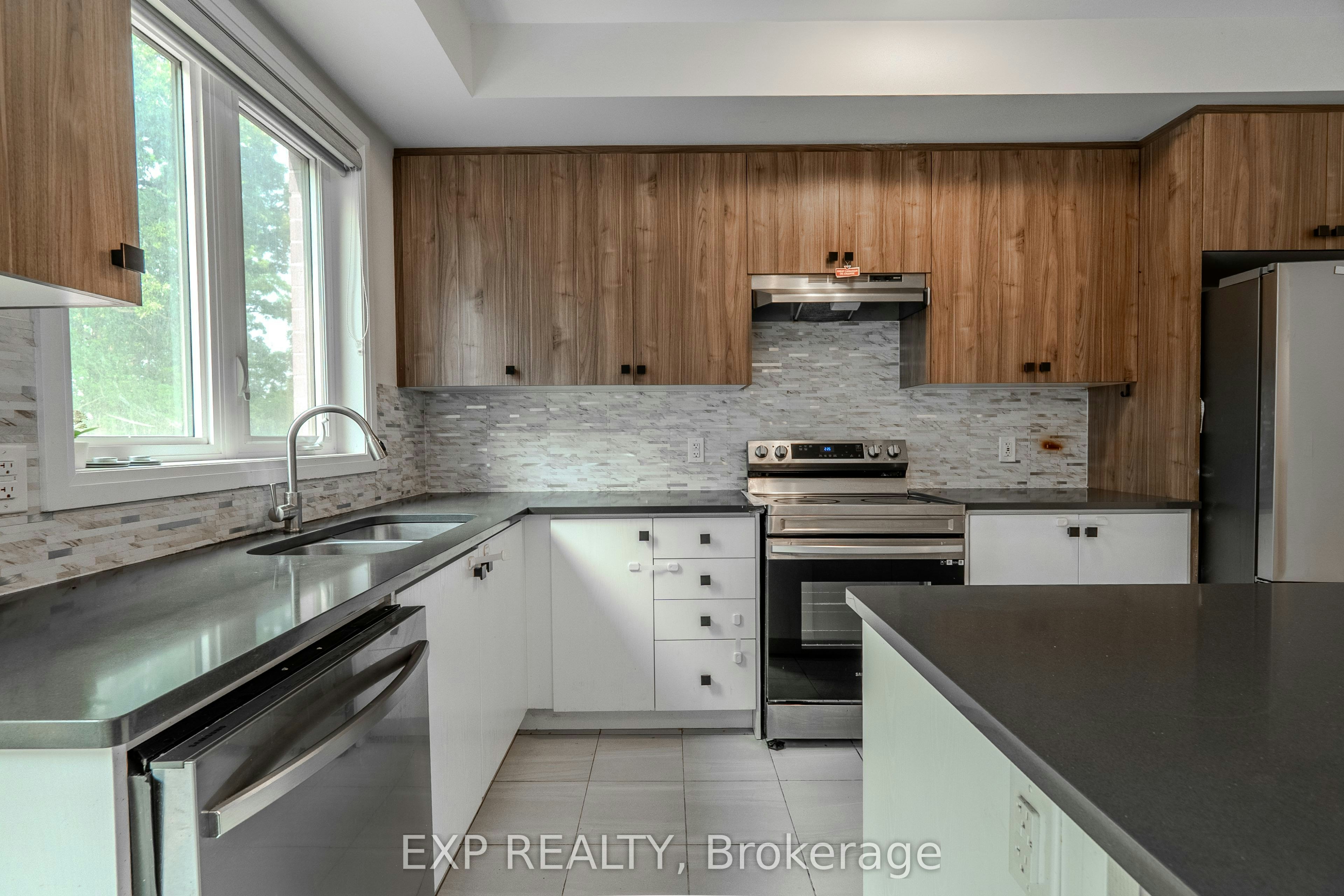 1207-585 Colborne St Street, Brantford, ON, N3S 0K4 - 26