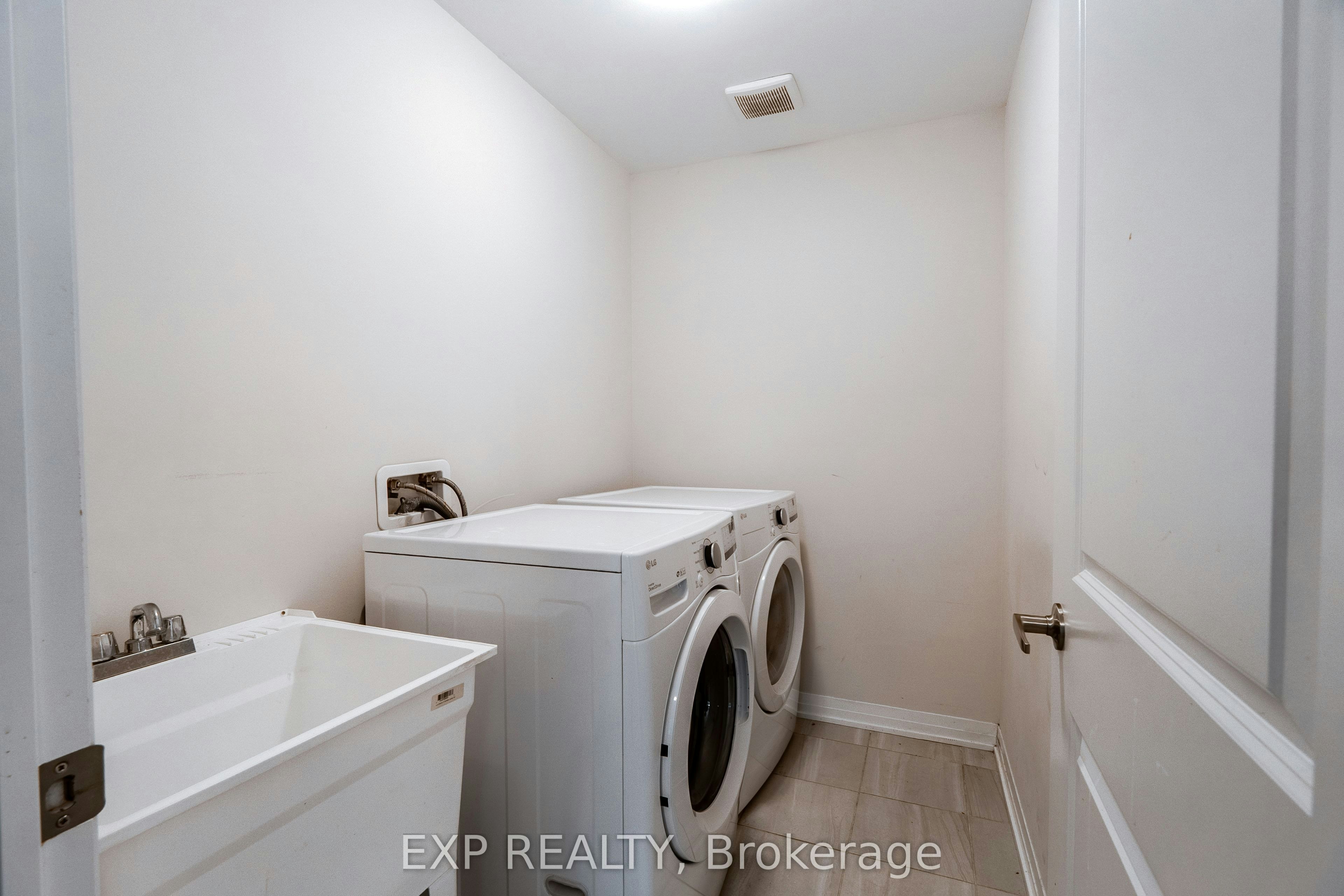 1207-585 Colborne St Street, Brantford, ON, N3S 0K4 - 28