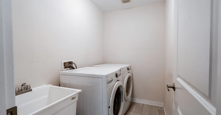 1207-585 Colborne St Street, Brantford, ON, N3S 0K4 - 28