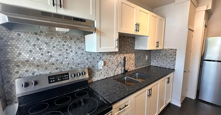 2-783 Barton Street E, Hamilton, ON, L8L 3A9 - 10