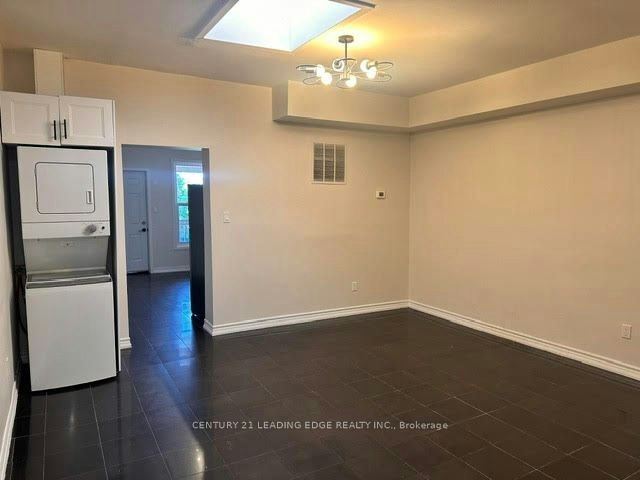 2-783 Barton Street E, Hamilton, ON, L8L 3A9