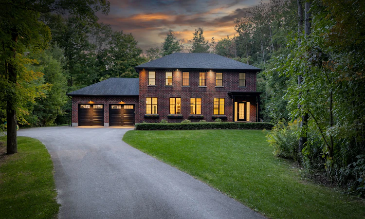 4498 Concession 11 Road