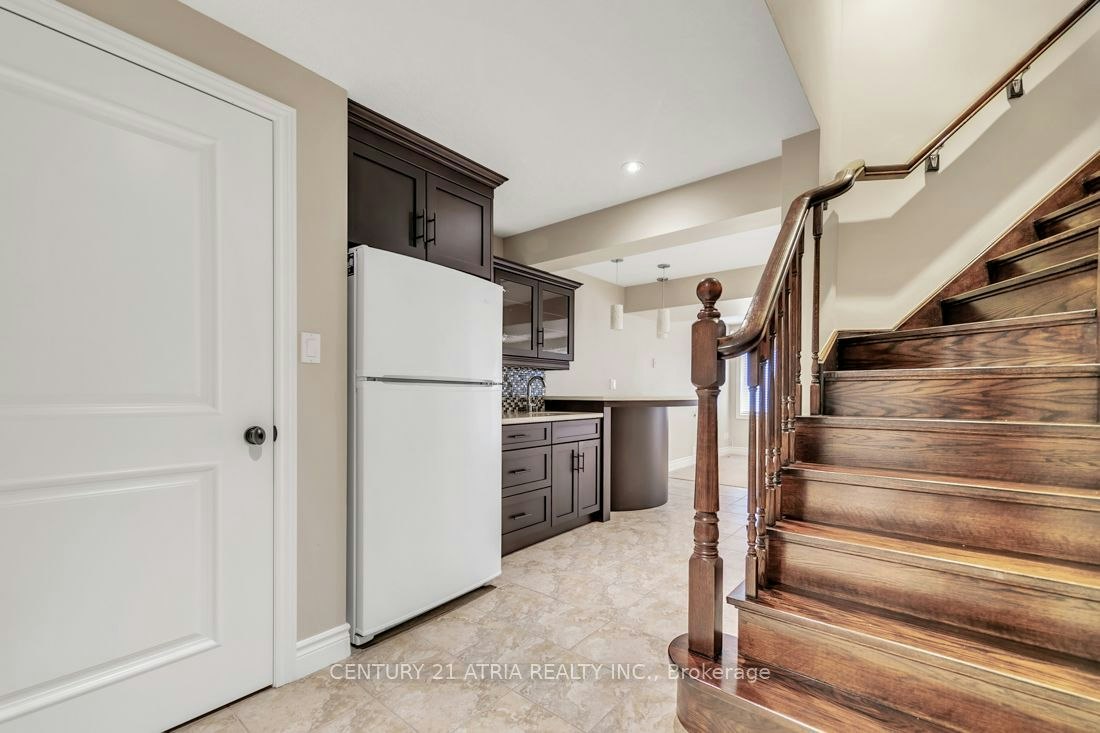 51 Oliver Court, Kitchener, ON, N2N 3E7 - 18