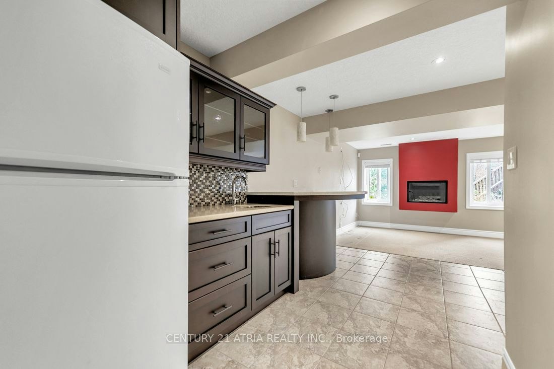 51 Oliver Court, Kitchener, ON, N2N 3E7 - 19