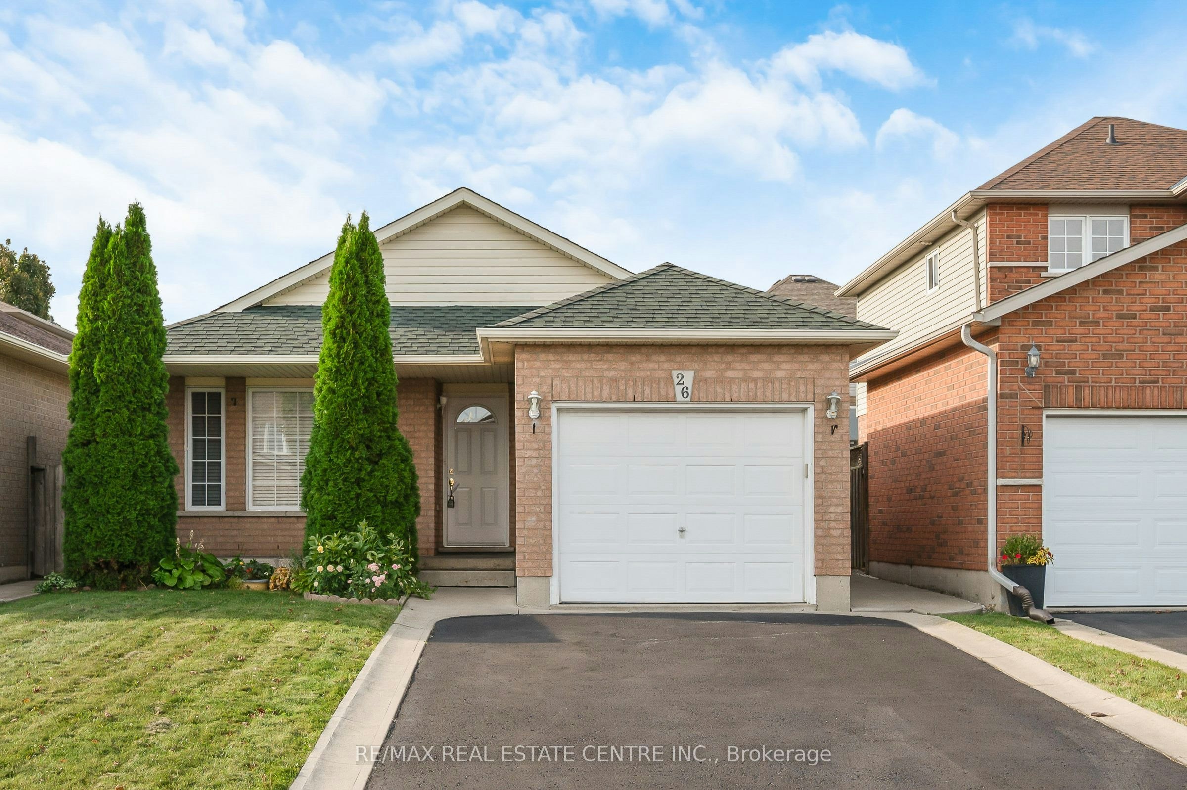 Main Level-26 Phillipo Drive, Hamilton, ON, L9B 2P6