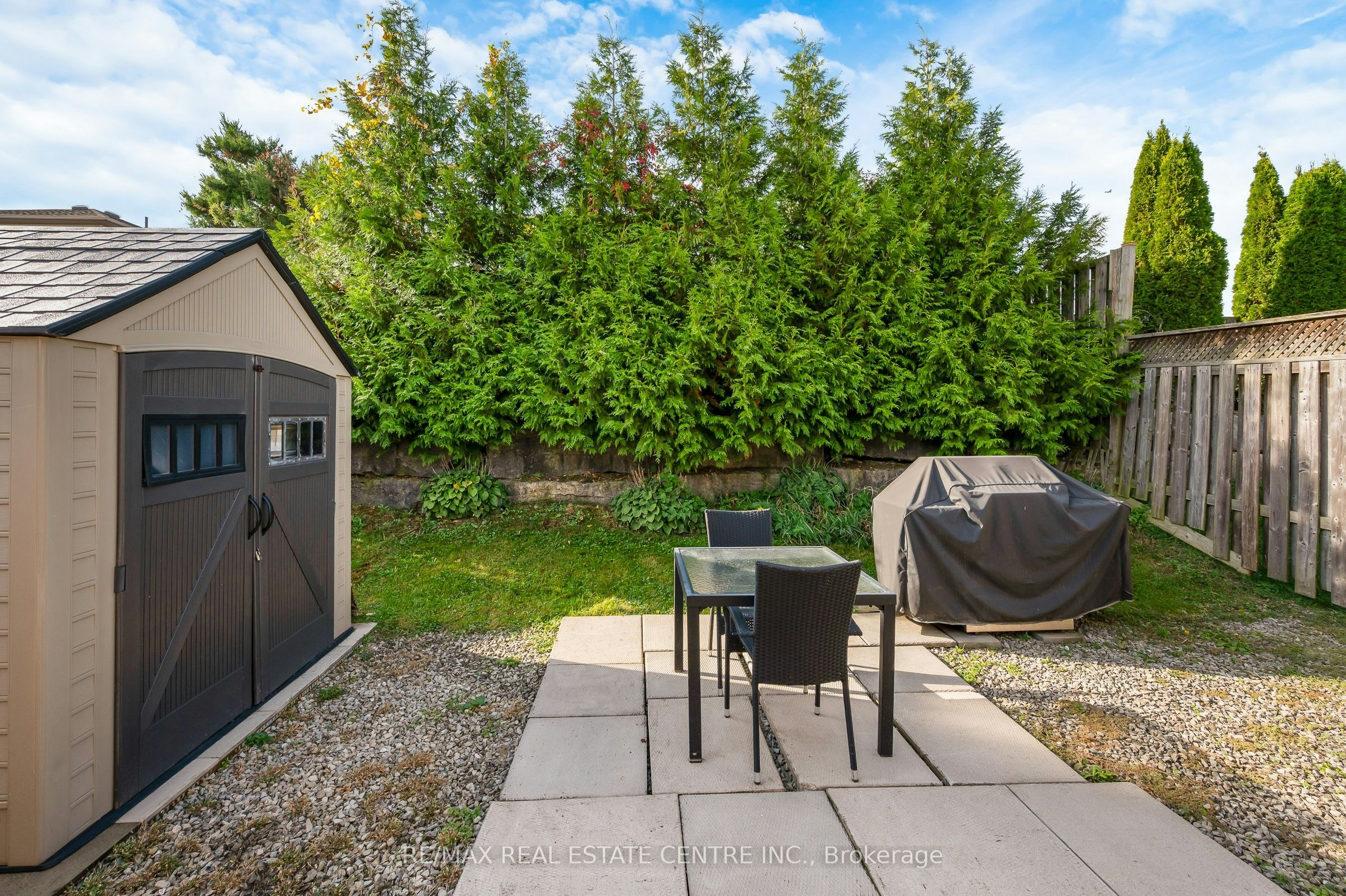 Main Level-26 Phillipo Drive, Hamilton, ON, L9B 2P6 - 22