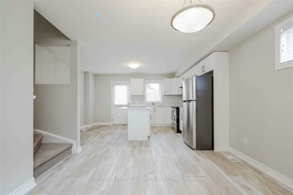 75-7768 Ascot Circle, Niagara Falls, ON, L2H 3P9 - 3