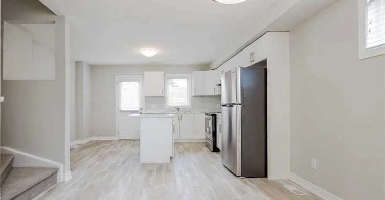 75-7768 Ascot Circle, Niagara Falls, ON, L2H 3P9 - 3