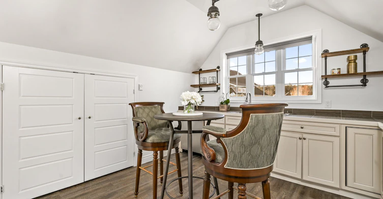 Coach House-10 Deerfield Court, Prince Edward County, ON, K8N 4Z1 - 14